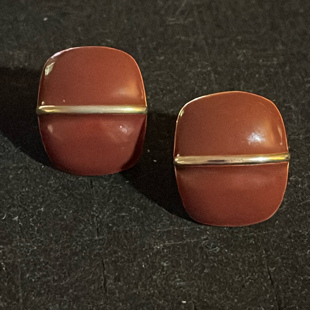 Vtg Robin Kahn Rare Cranberry Colored Clip On 80s Earrings